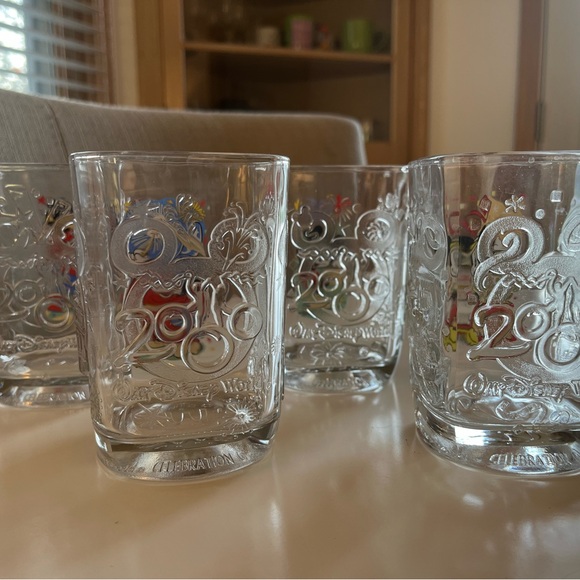 Vintage - Disney glass set from McDonalds year 2000 (24 years old) - Picture 2 of 4
